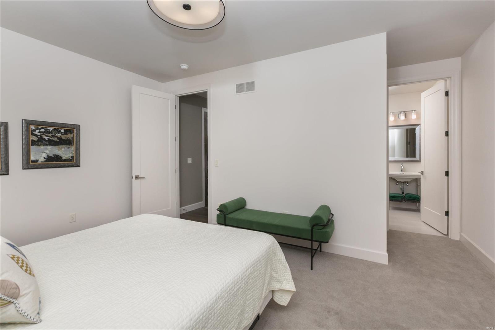 Conway Manor Two - Residential