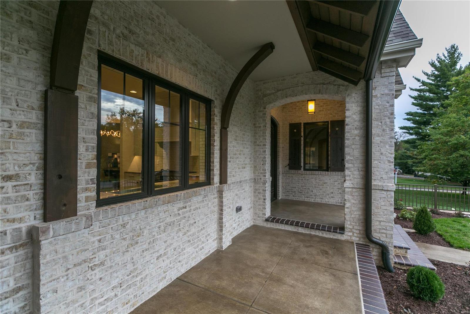 Conway Manor Two - Residential