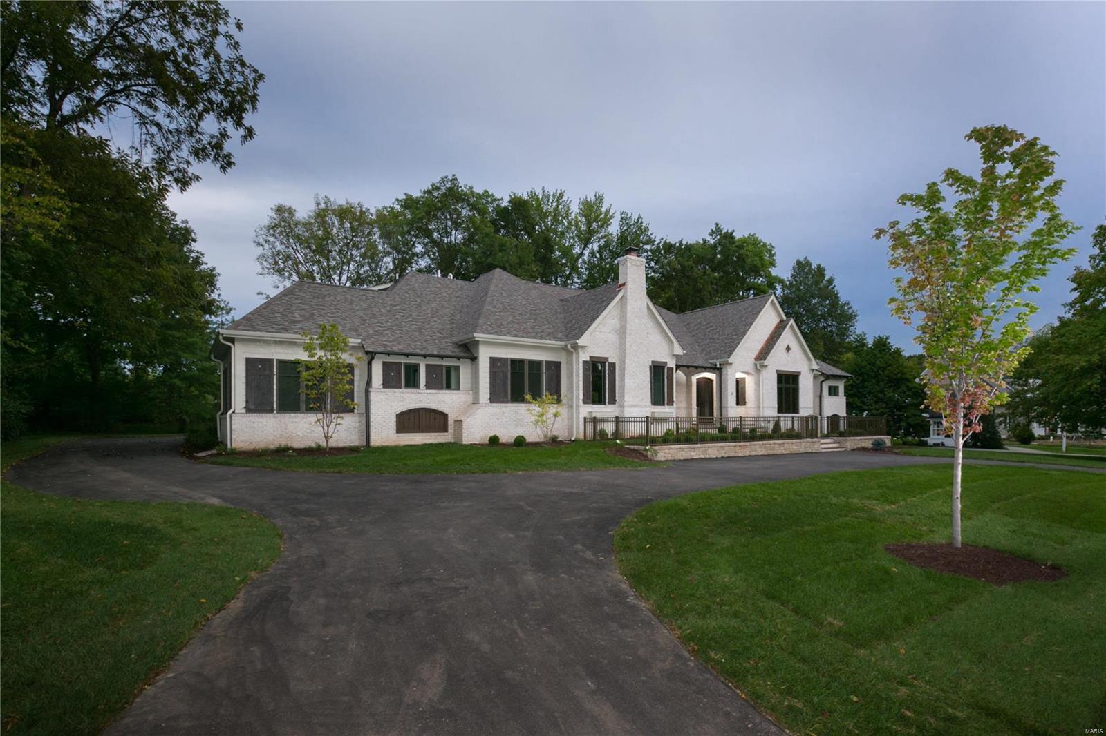 Conway Manor Two - Residential