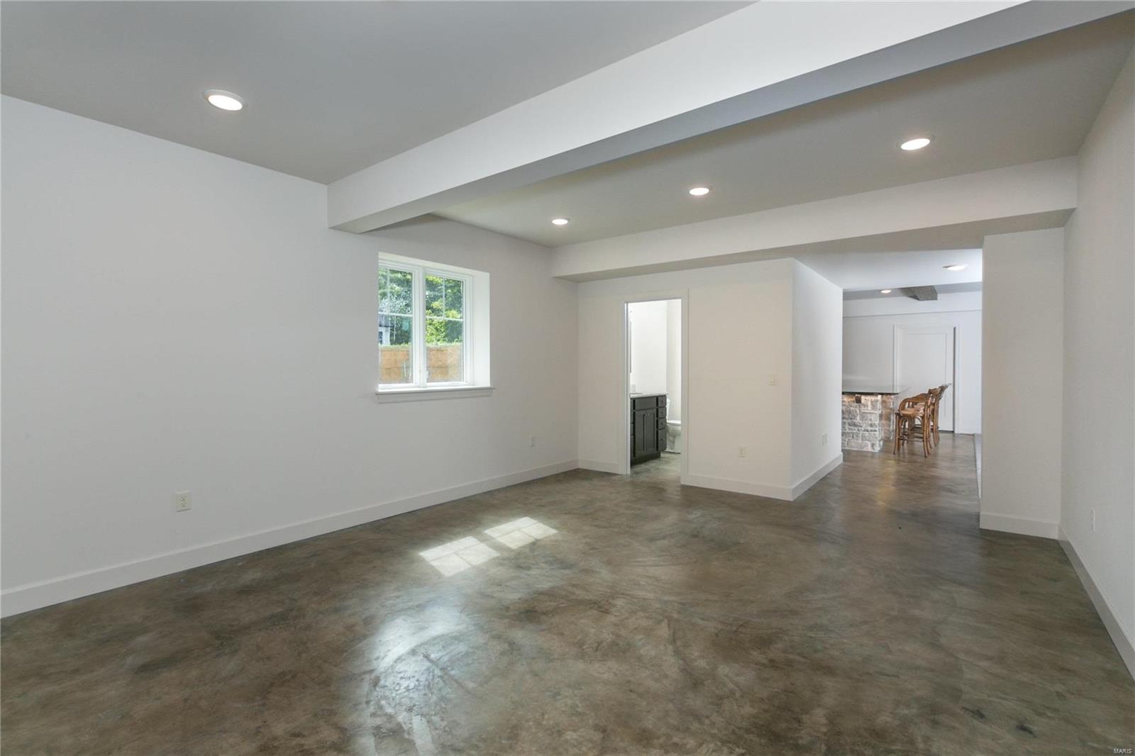 Conway Manor Two - Residential