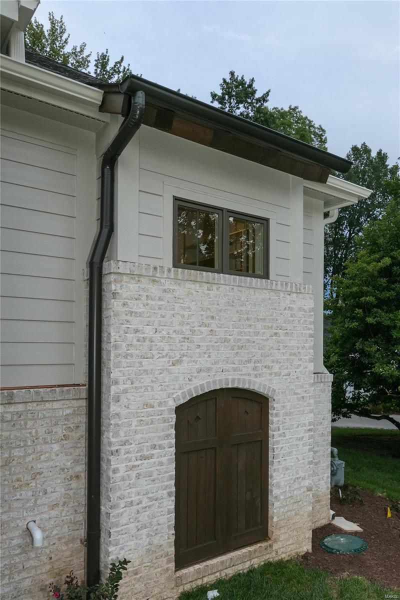 Conway Manor Two - Residential