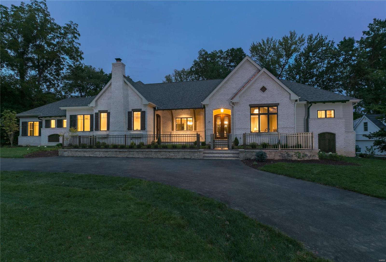 Conway Manor Two - Residential