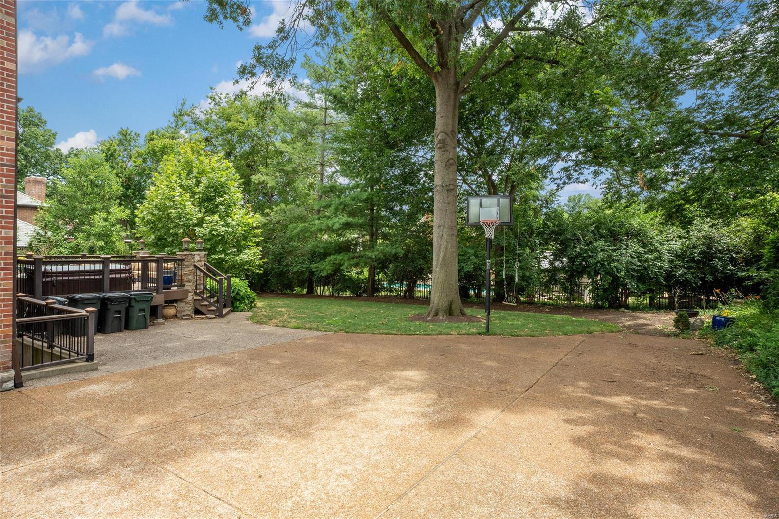 Lake Forest - Residential