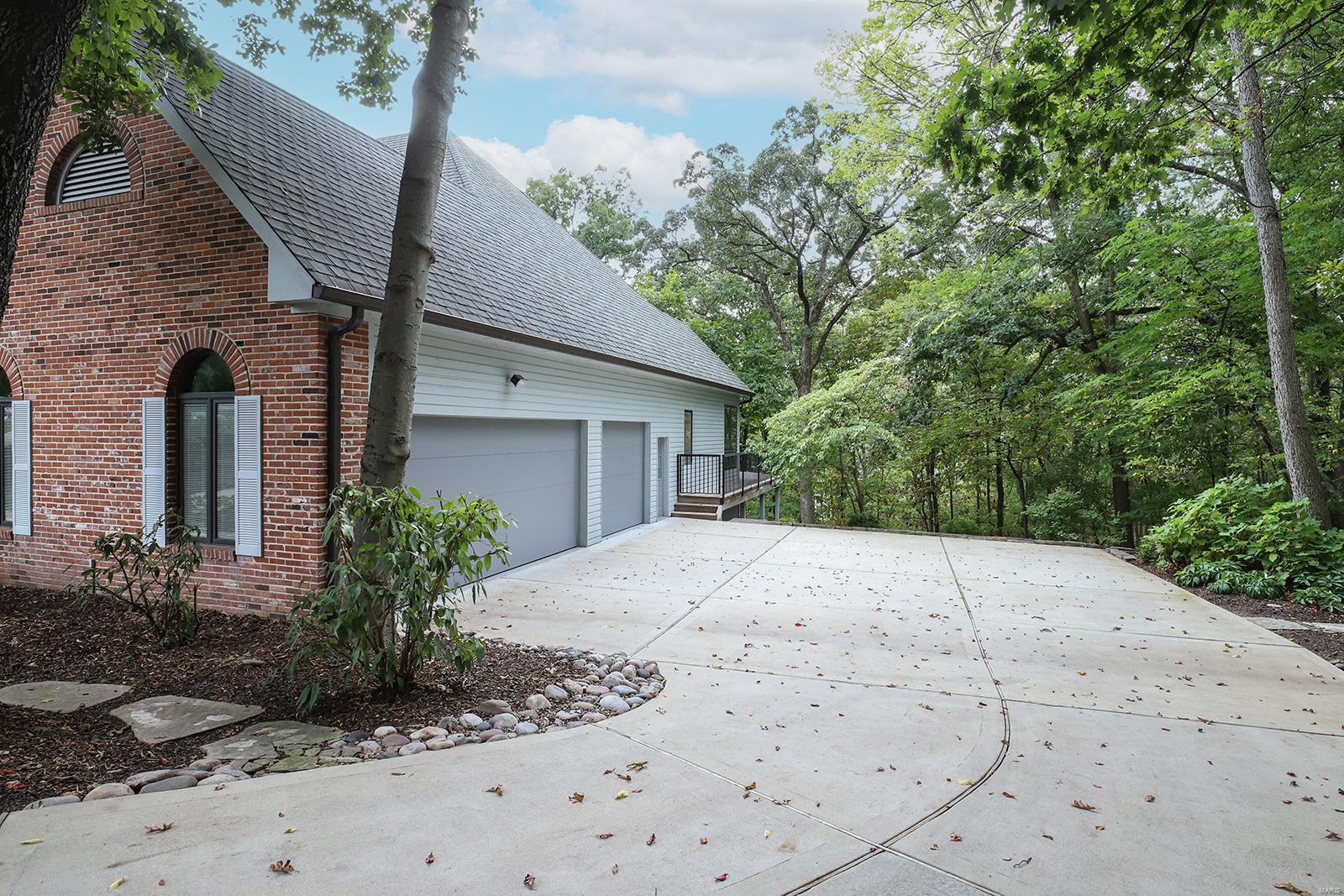 Eagle Glen Estates - Residential