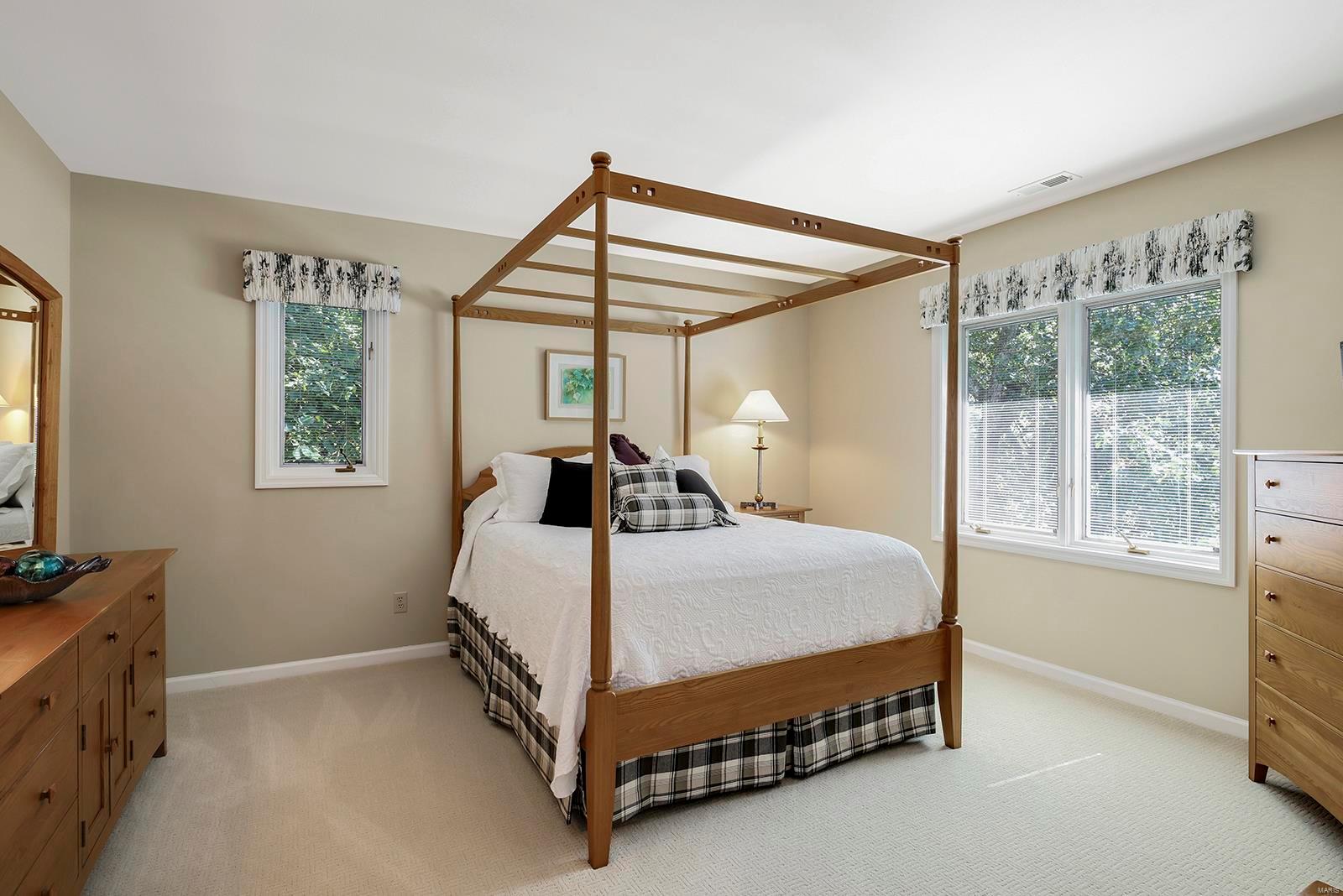 Eagle Glen Estates - Residential