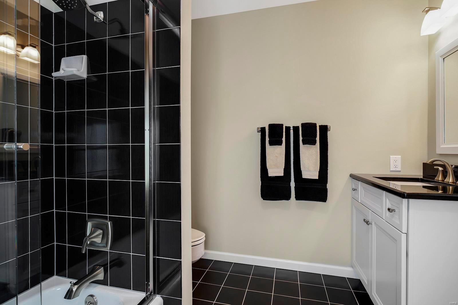 Eagle Glen Estates - Residential