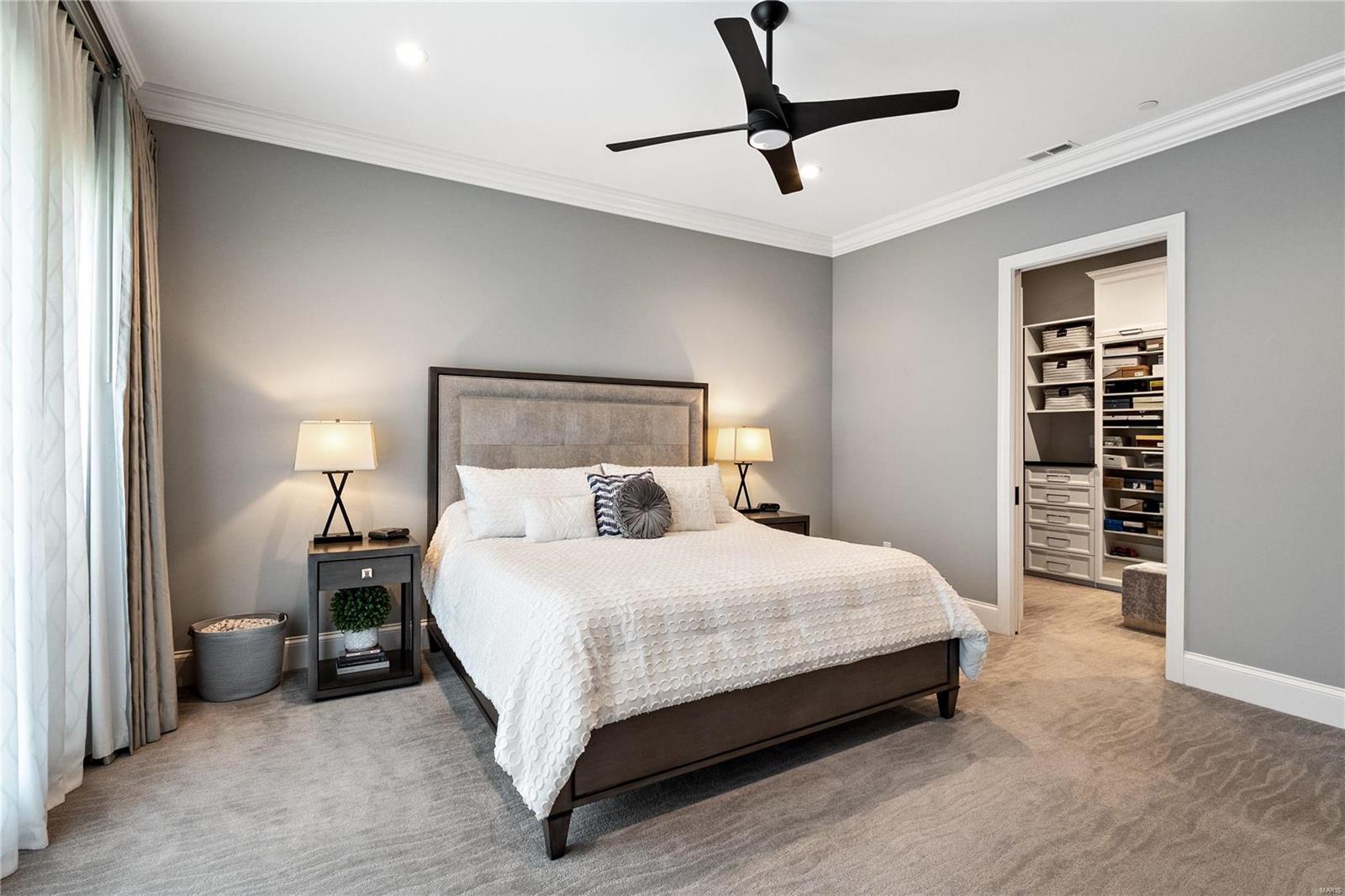 Pearl Condo The - Residential