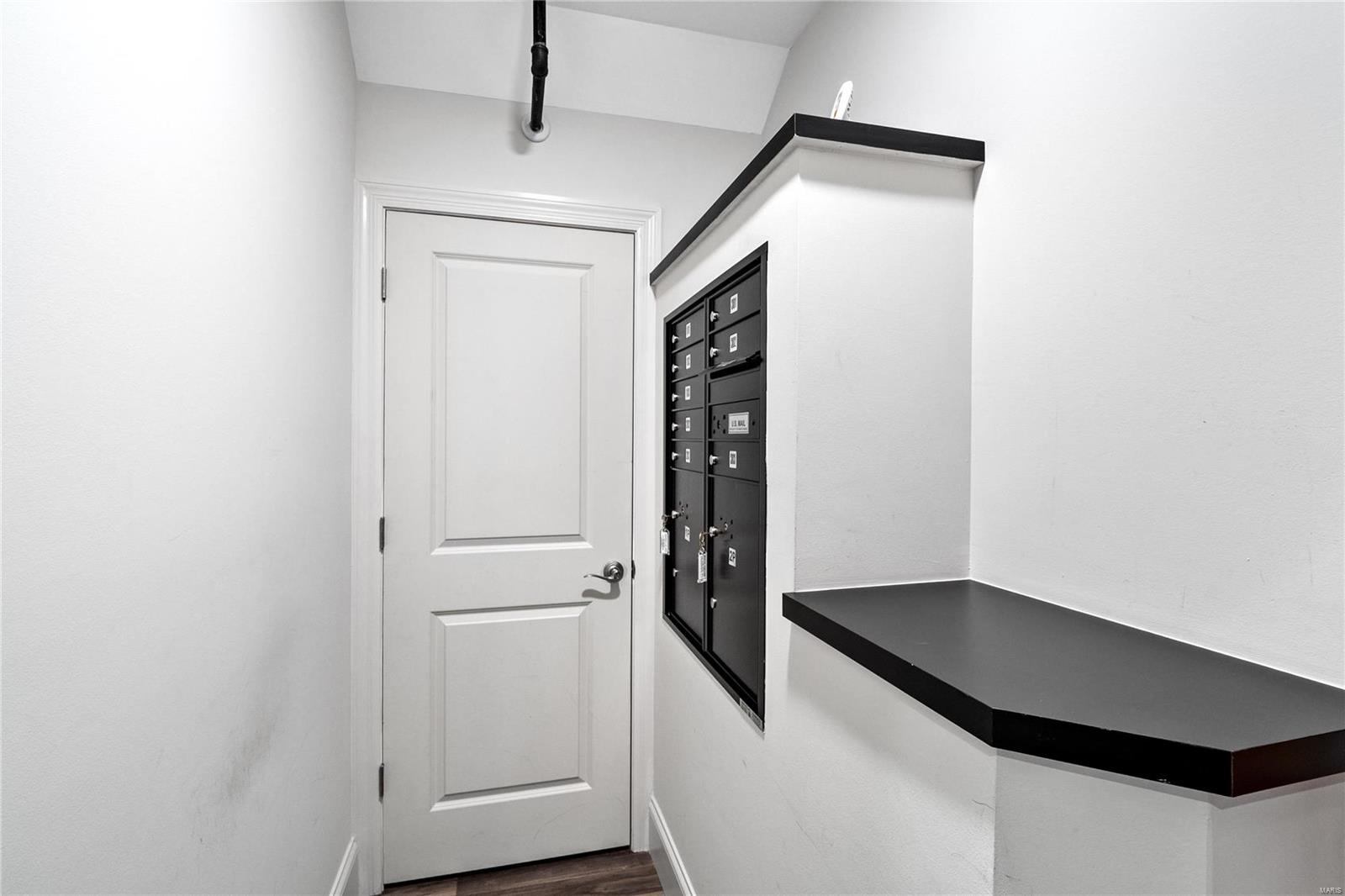 Pearl Condo The - Residential