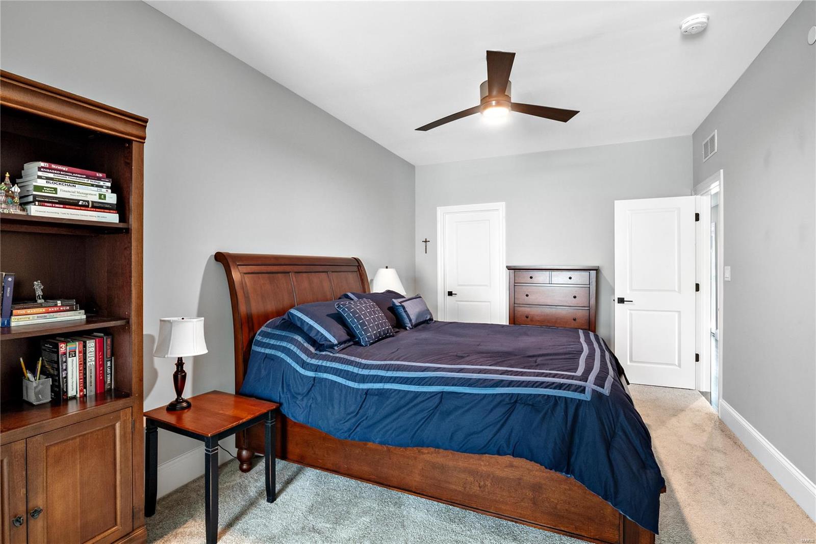 Pearl Condo The - Residential