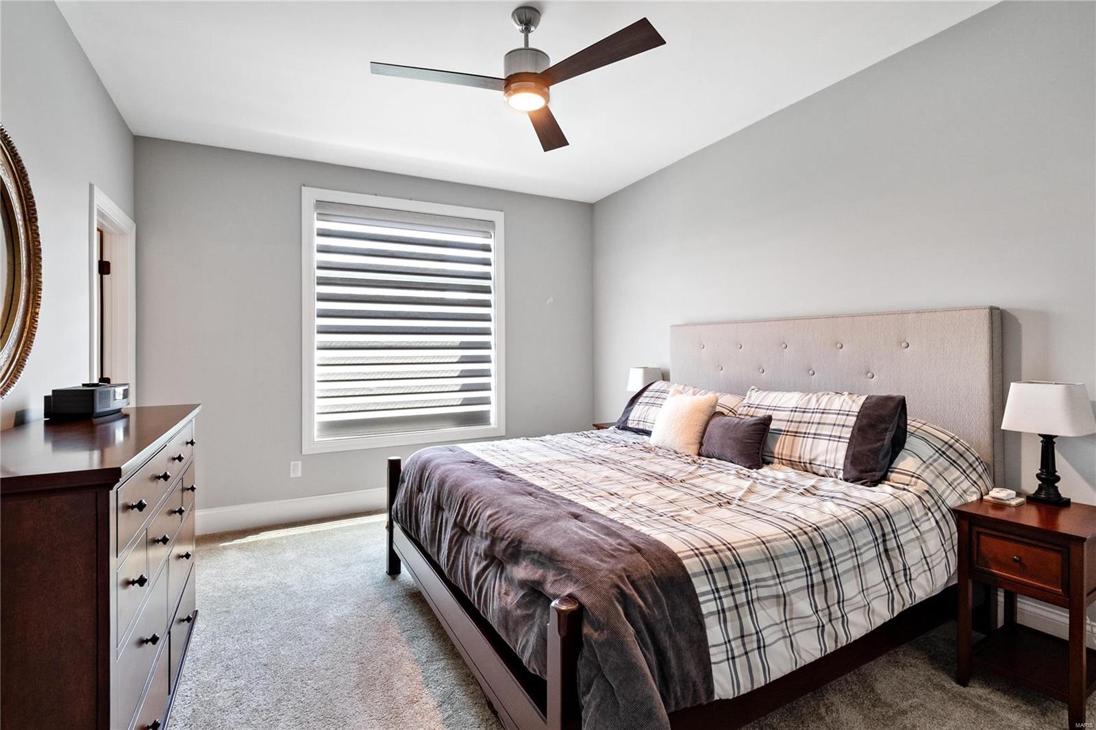 Pearl Condo The - Residential