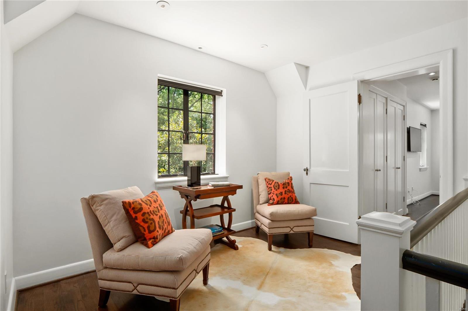 Wydown Forest - Residential