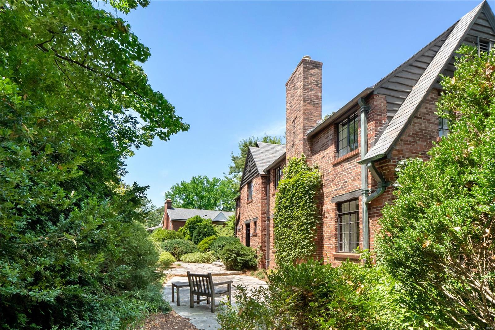 Wydown Forest - Residential