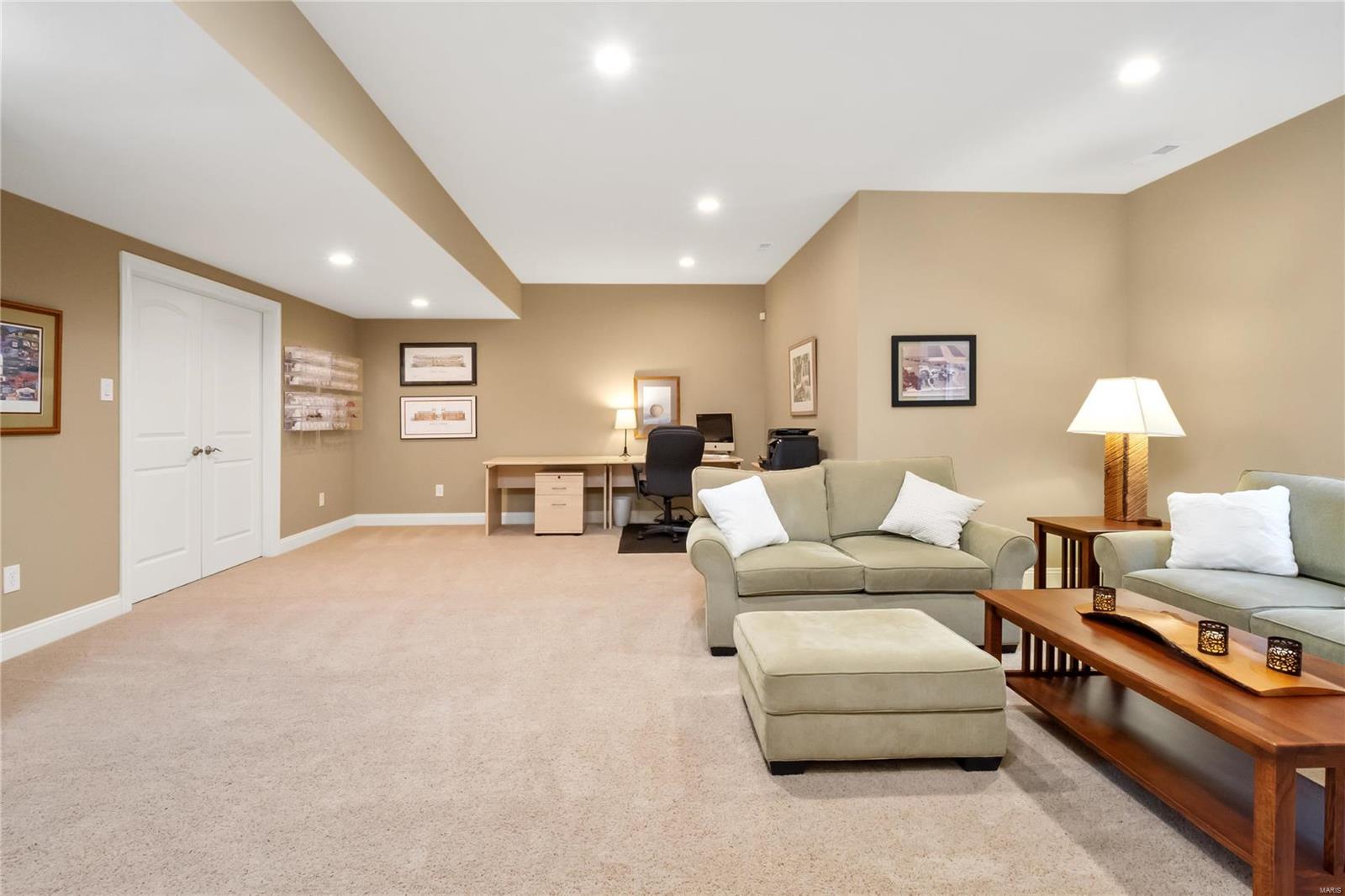 Villas At Westmeade Amd The - Residential