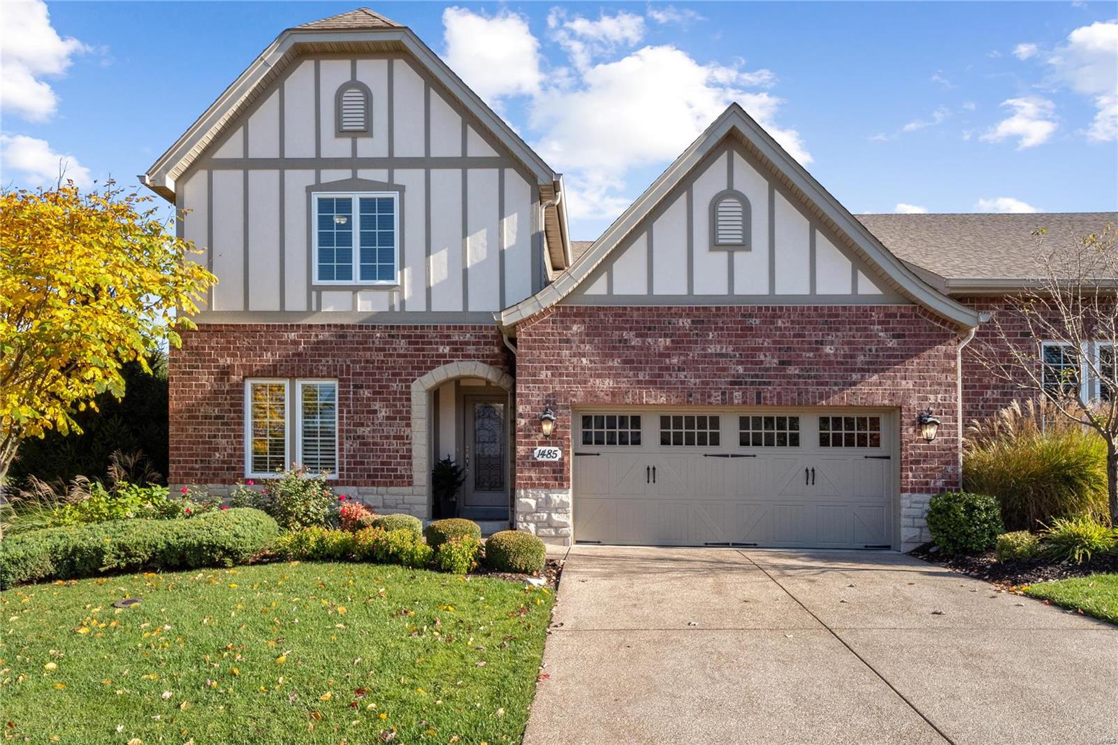 Villas At Westmeade Amd The - Residential