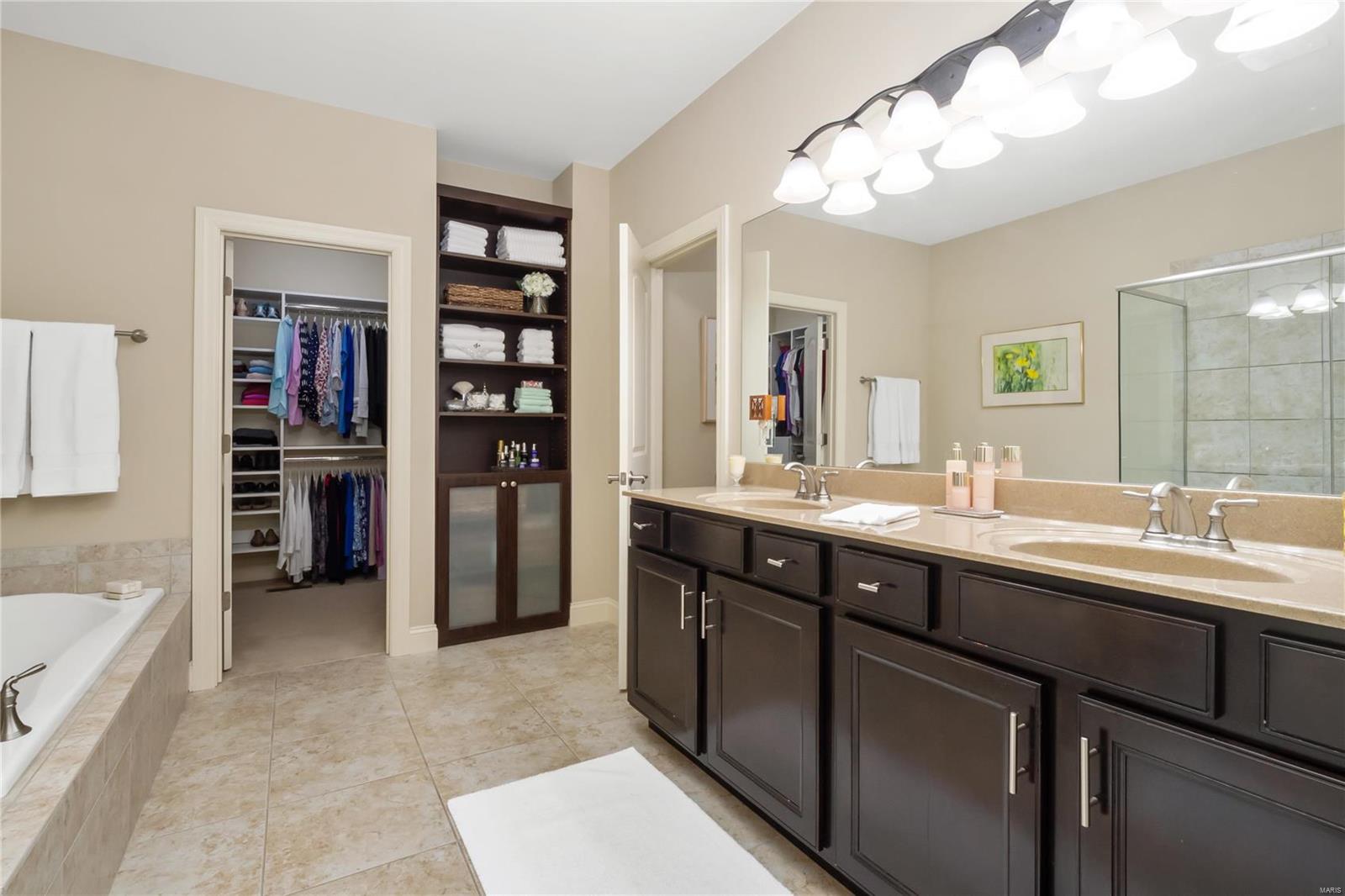 Villas At Westmeade Amd The - Residential