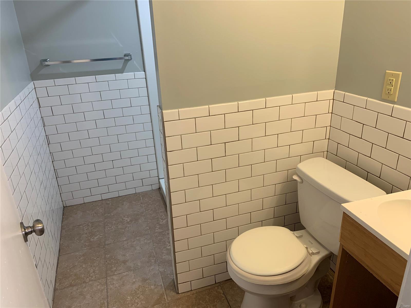 Queens 4 - Residential Lease