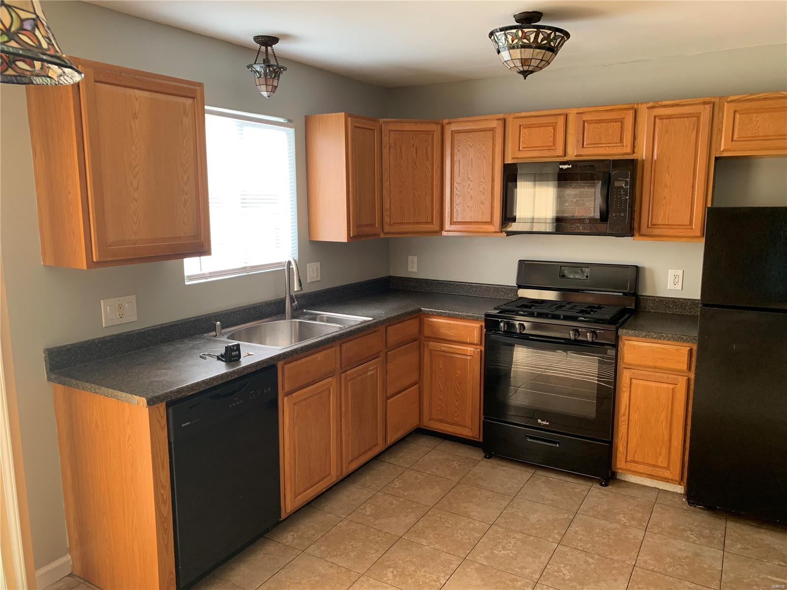 Queens 4 - Residential Lease