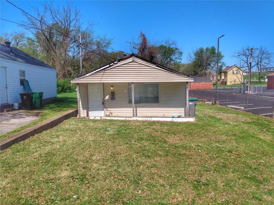 Unique location with huge backyard, all utilities are on. Could make a great investment opportunity or owner occupant purchase once some work as been done to it. No offer will offend and the seller is open to seller financing.