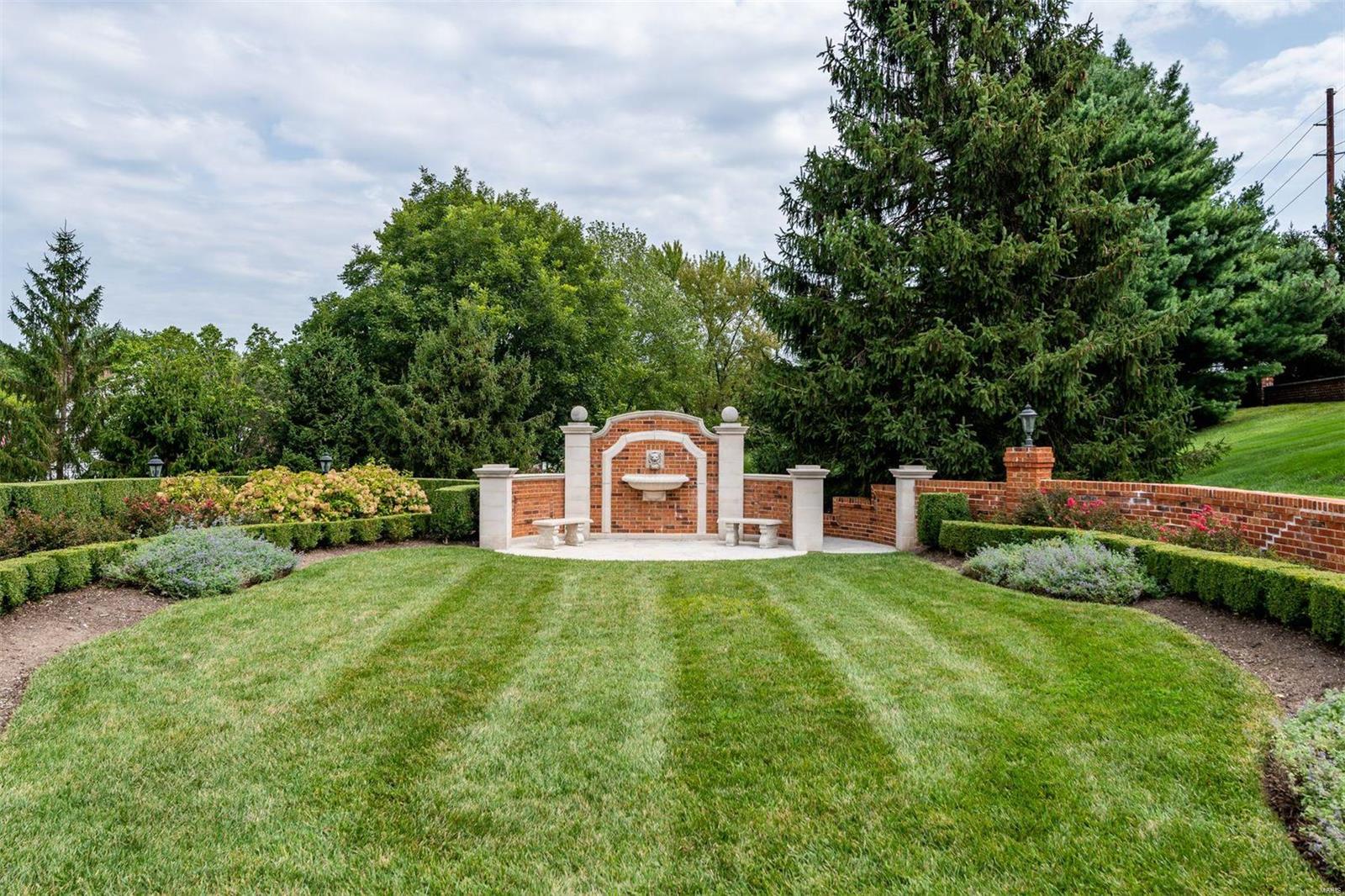 Strathmore 1 - Residential