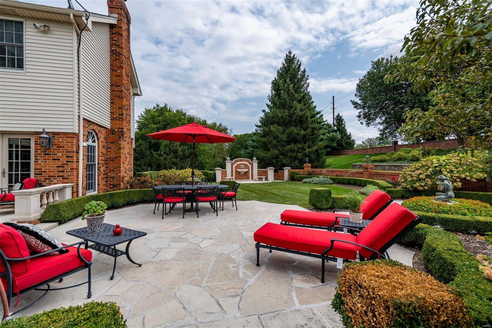 Strathmore 1 - Residential