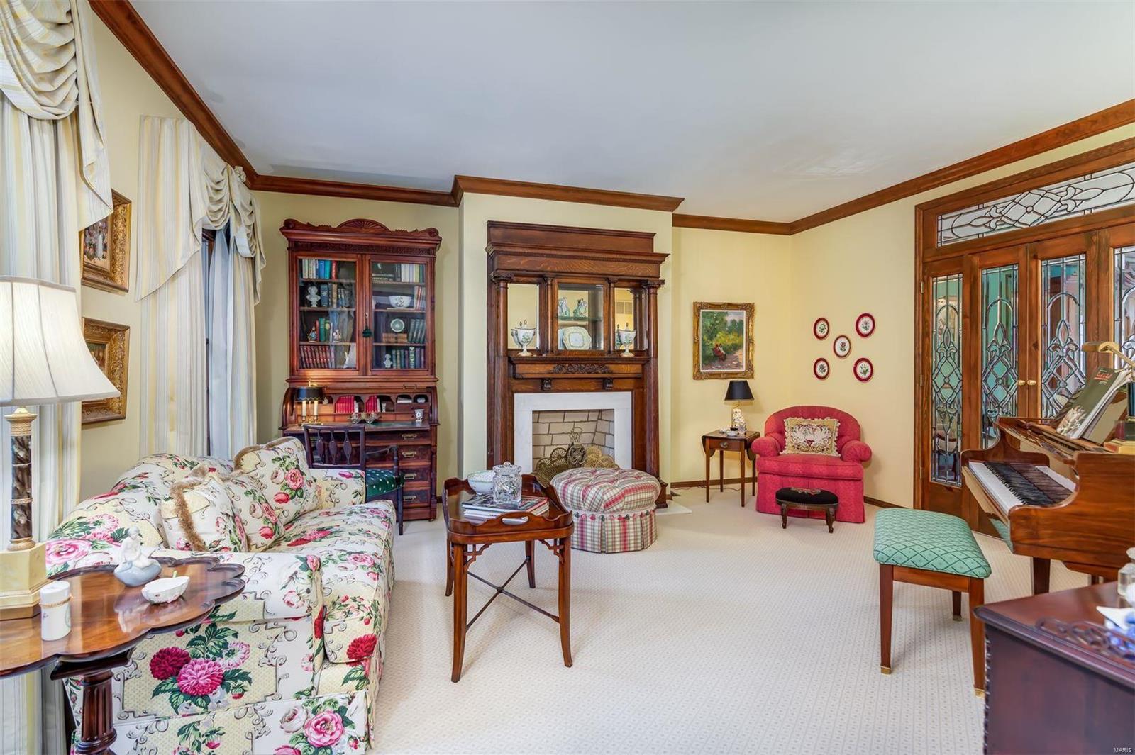 Strathmore 1 - Residential