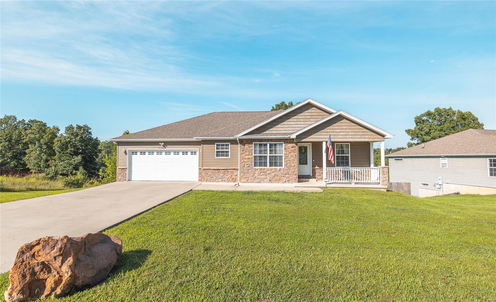 View Waynesville, MO 65583 house