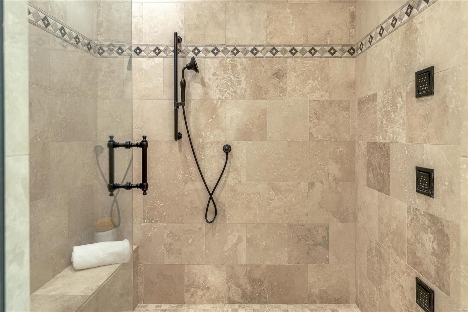 Vandiver Place - Residential