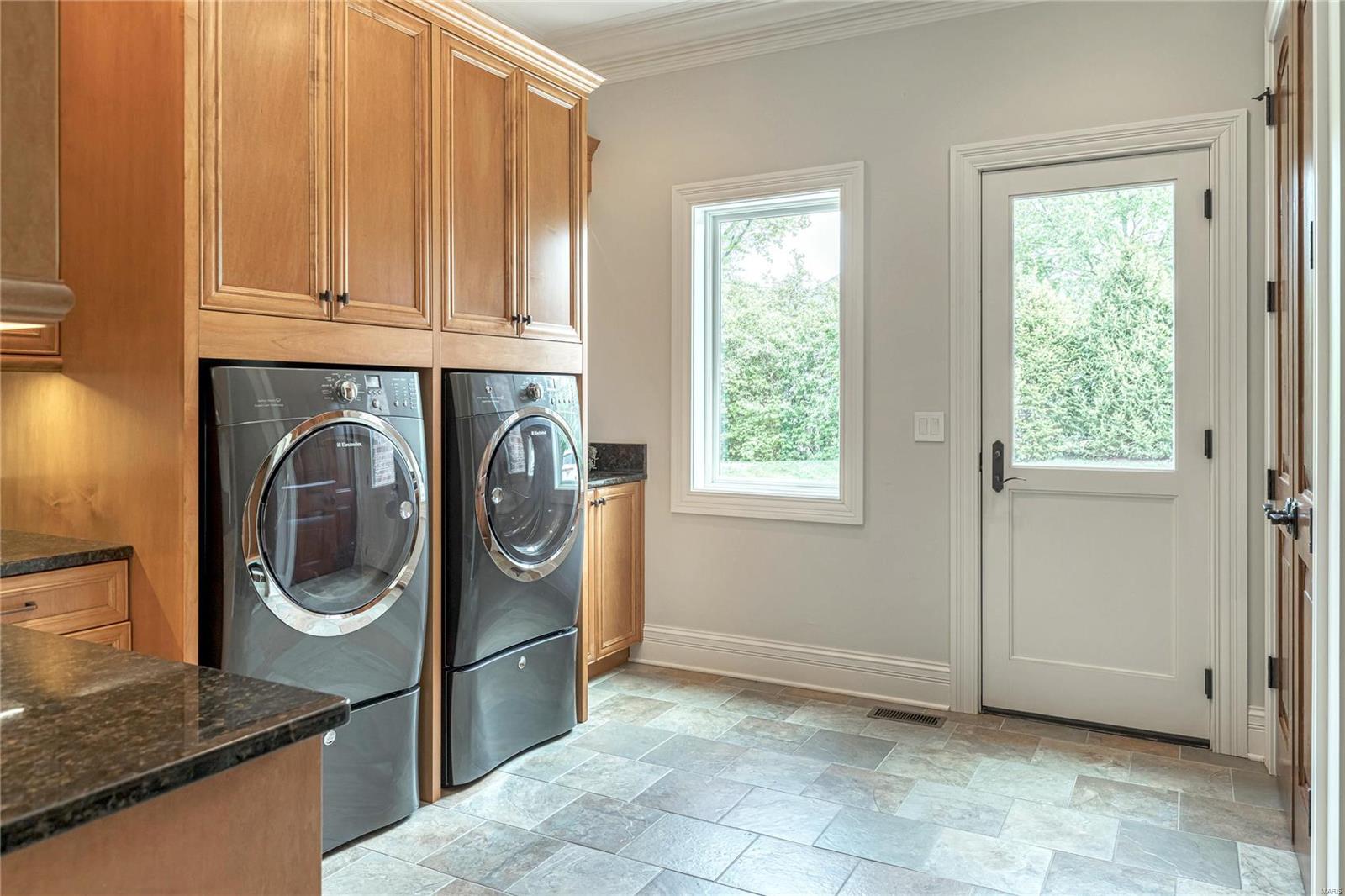 Vandiver Place - Residential