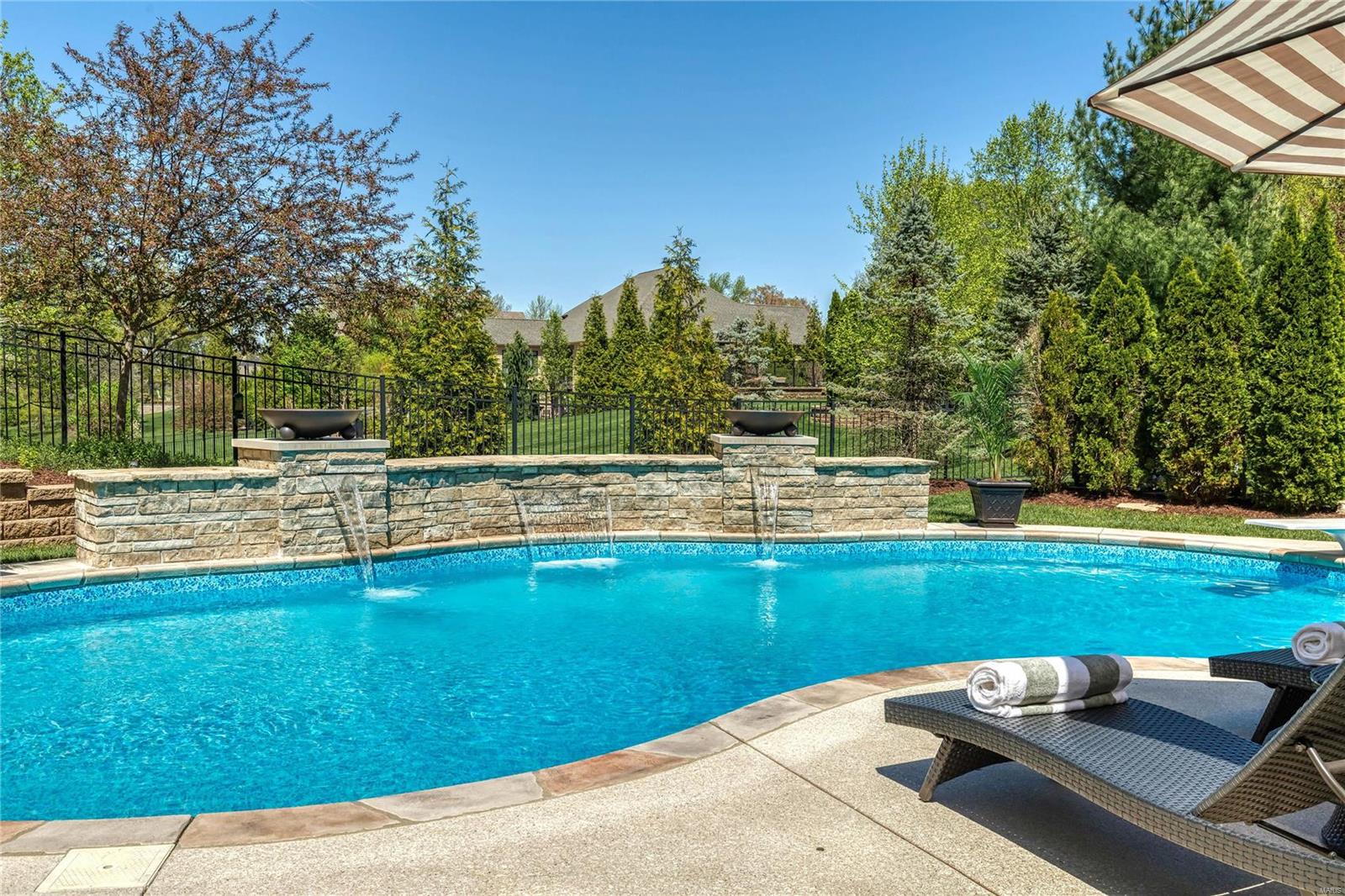 Vandiver Place - Residential