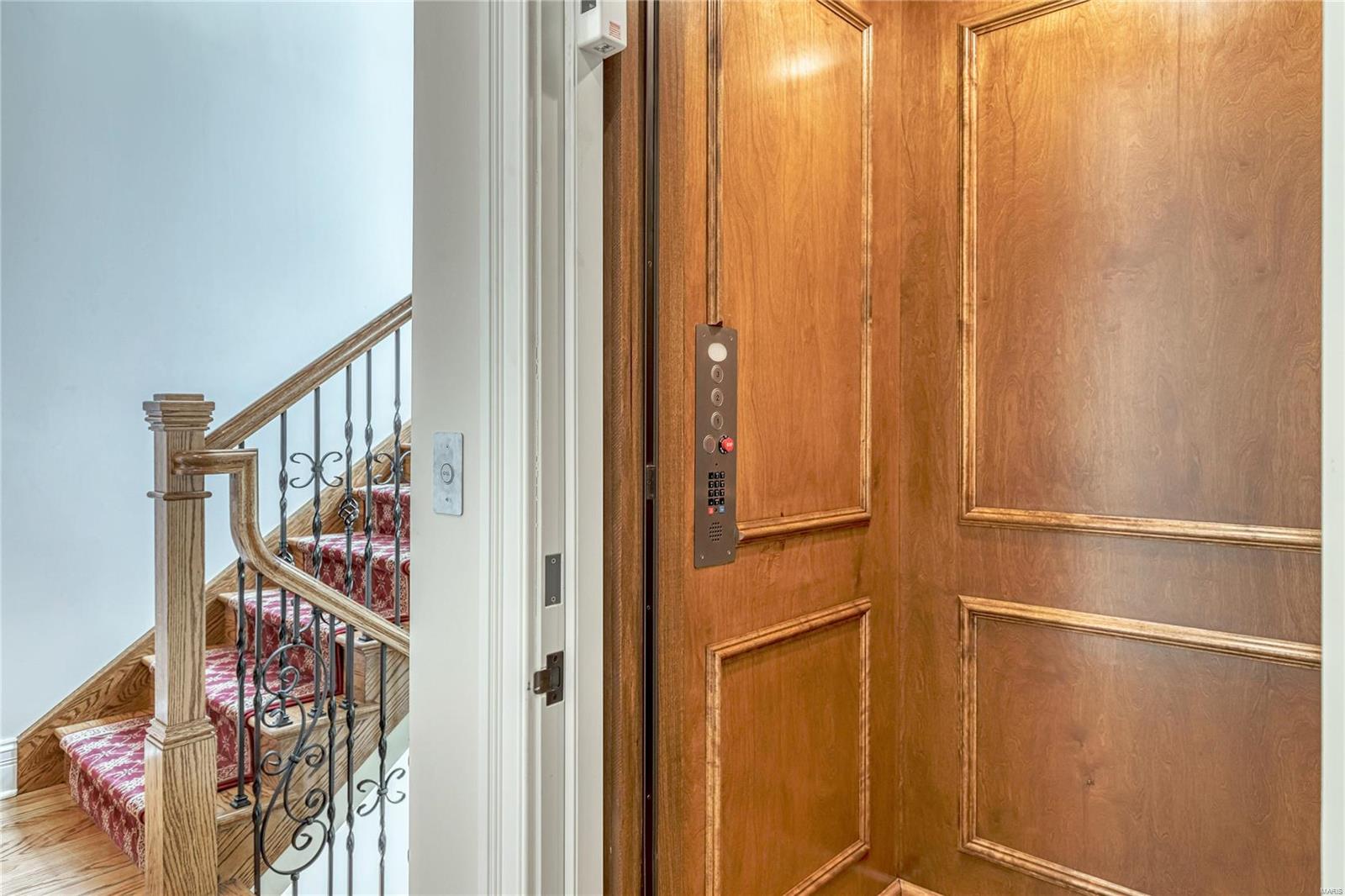 Vandiver Place - Residential