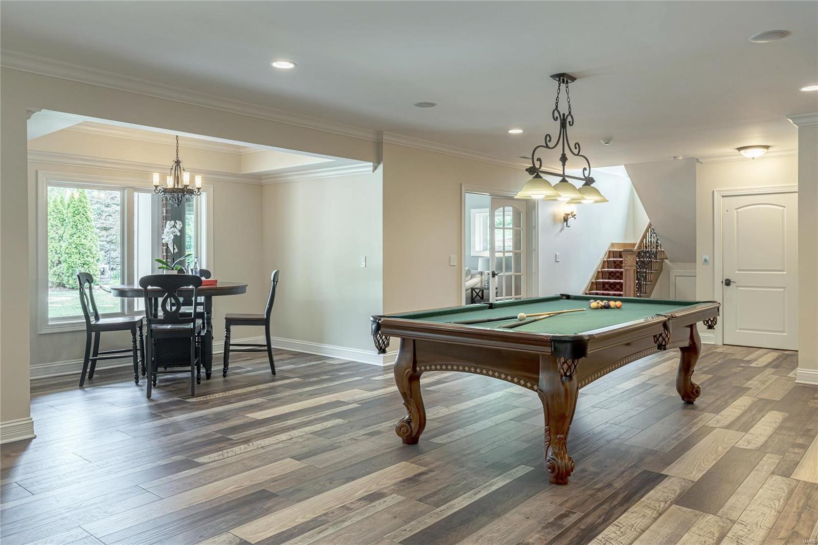 Vandiver Place - Residential