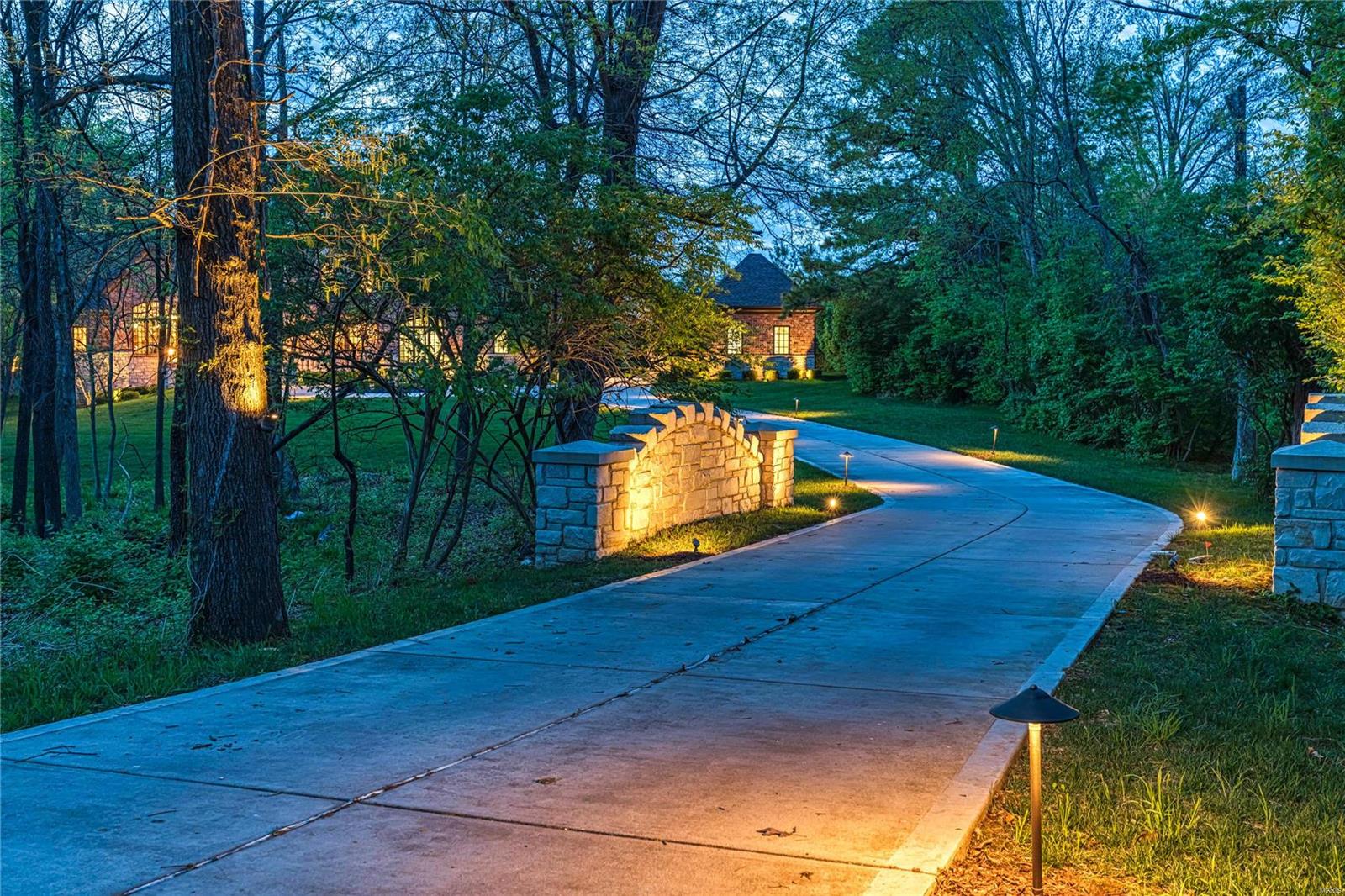 Vandiver Place - Residential