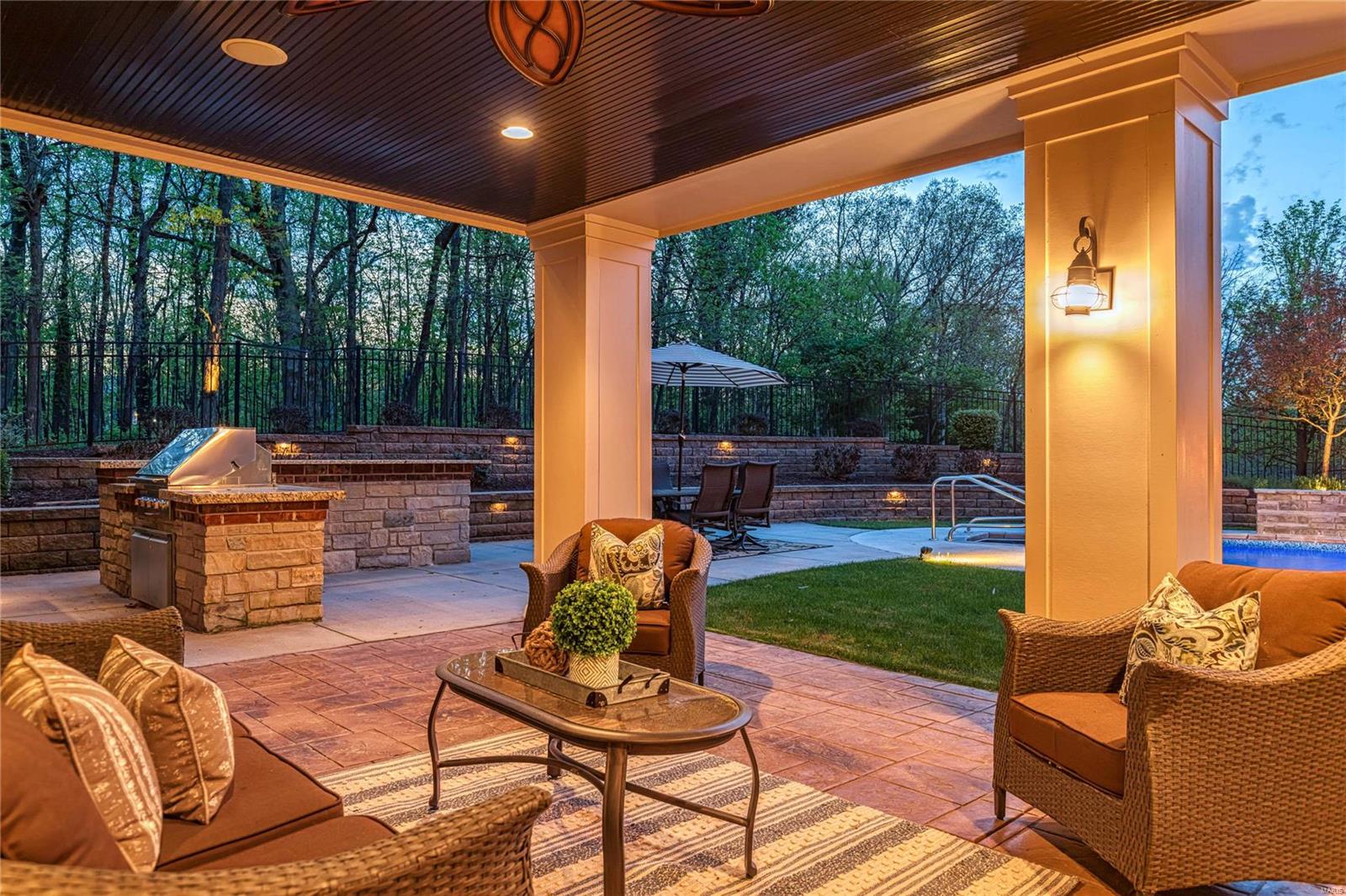 Vandiver Place - Residential