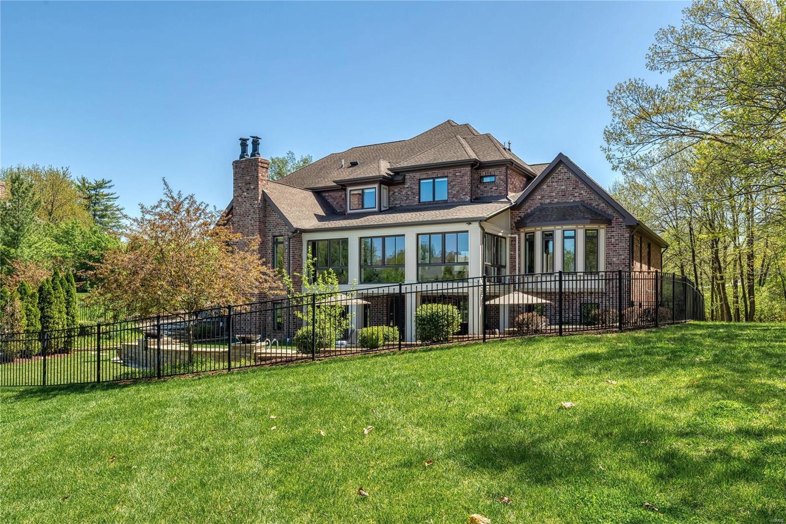 Vandiver Place - Residential