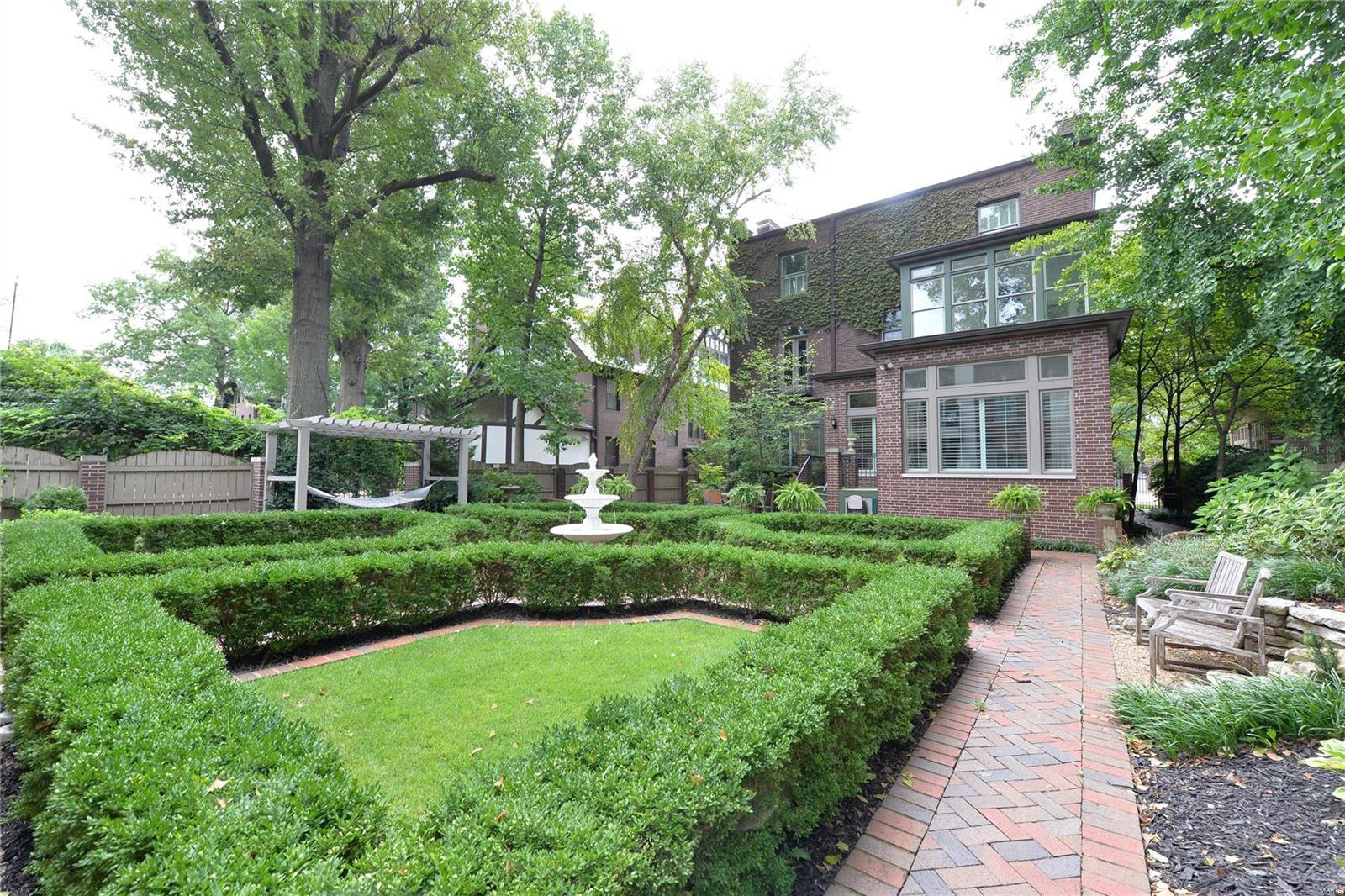 Kingsbury Terrace - Residential