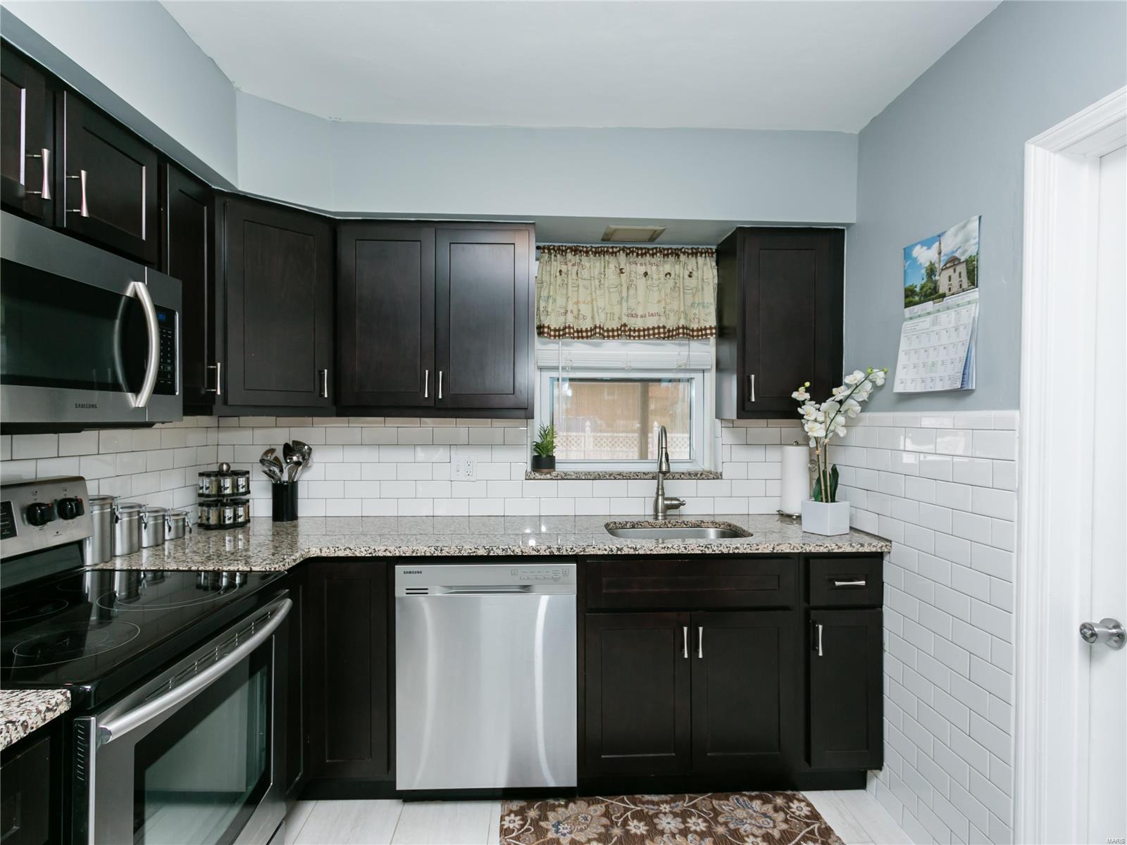 Mackenzie Reavis Park 1 - Residential