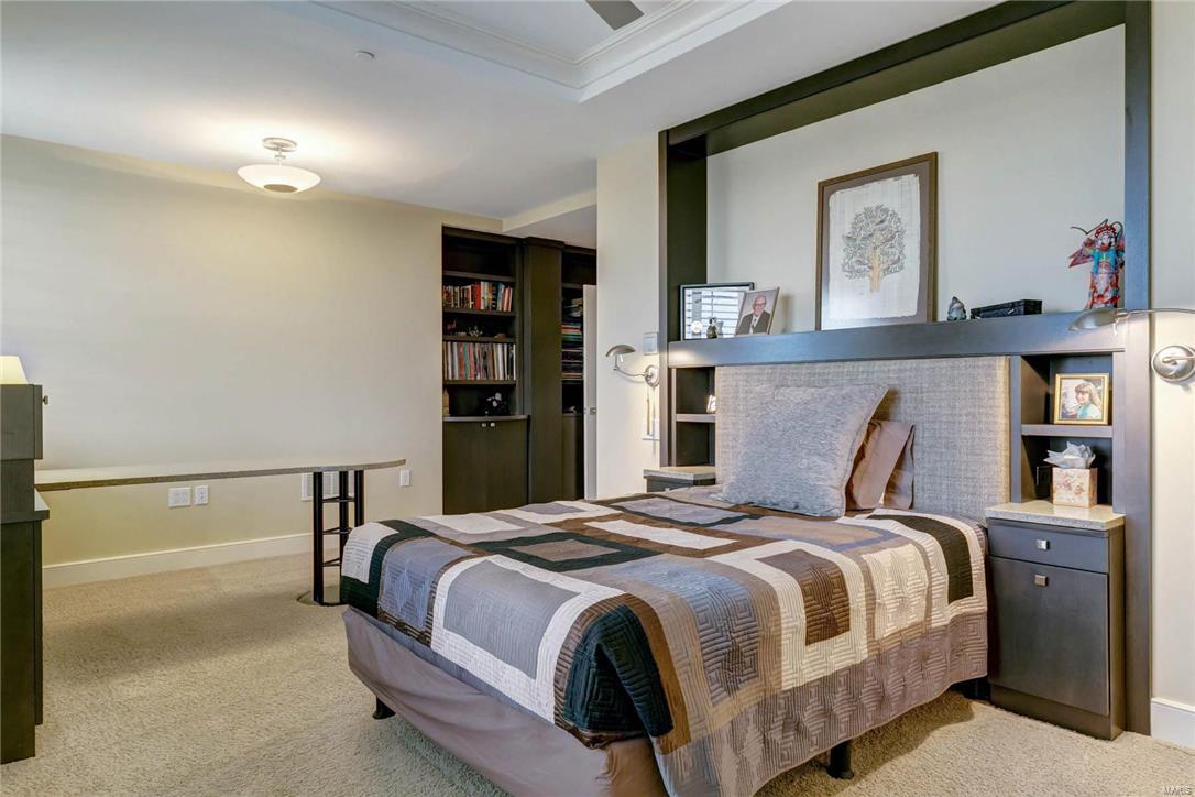 Private Residences at The Chase Park Plz - Residential