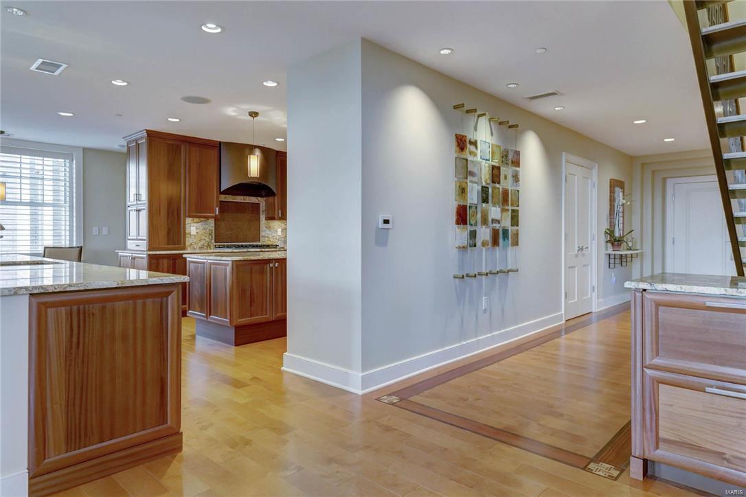 Private Residences at The Chase Park Plz - Residential