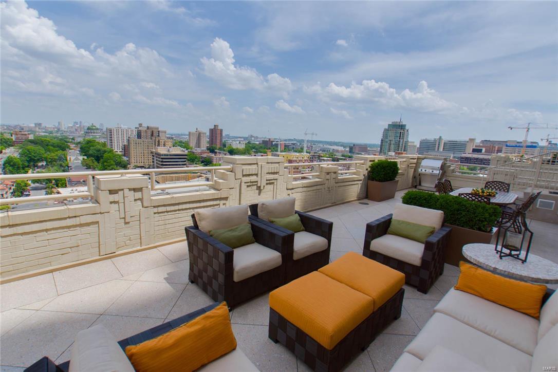 Private Residences at The Chase Park Plz - Residential