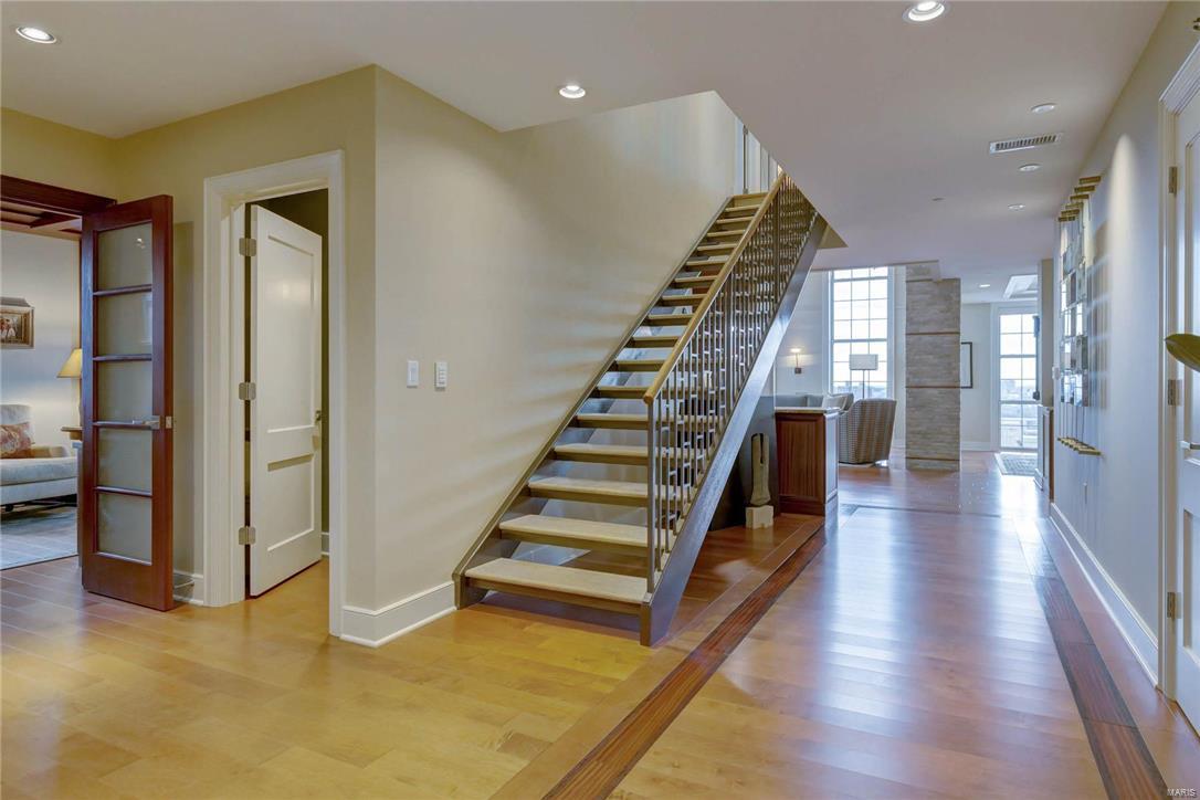 Private Residences at The Chase Park Plz - Residential