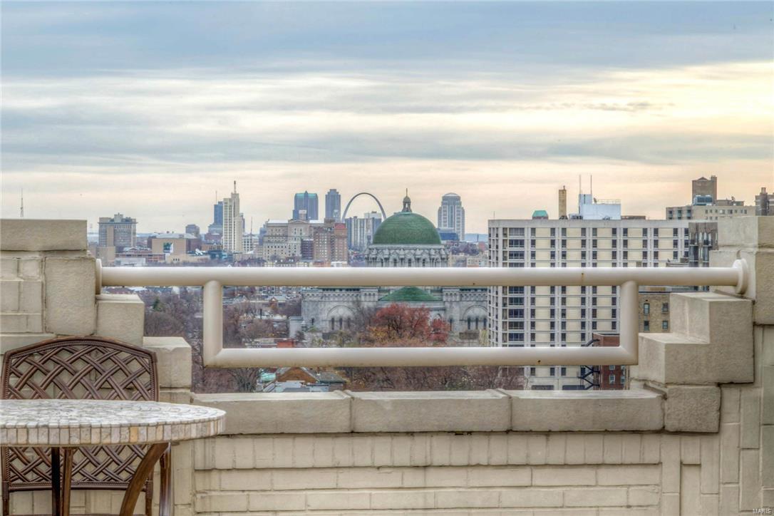 Private Residences at The Chase Park Plz - Residential