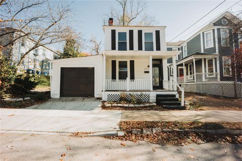 809 Alby Street Alton IL 62002