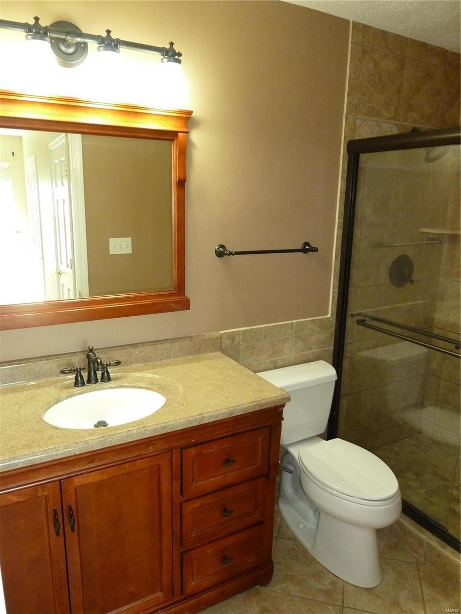 Oak Run Formerly Mayer Manor 2 - Residential Lease