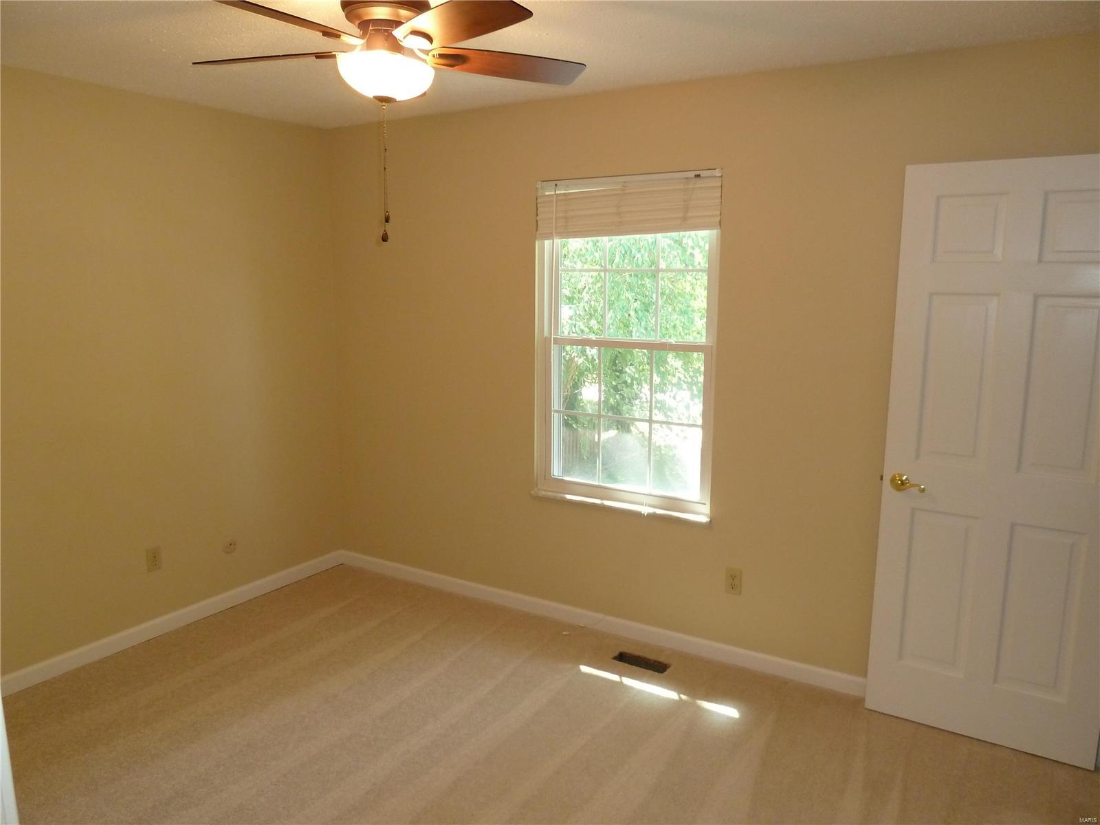 Oak Run Formerly Mayer Manor 2 - Residential Lease