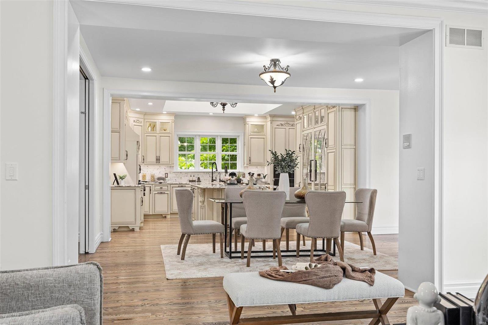 Cedar Pointe - Residential