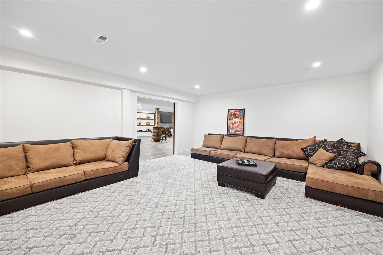 Cedar Pointe - Residential