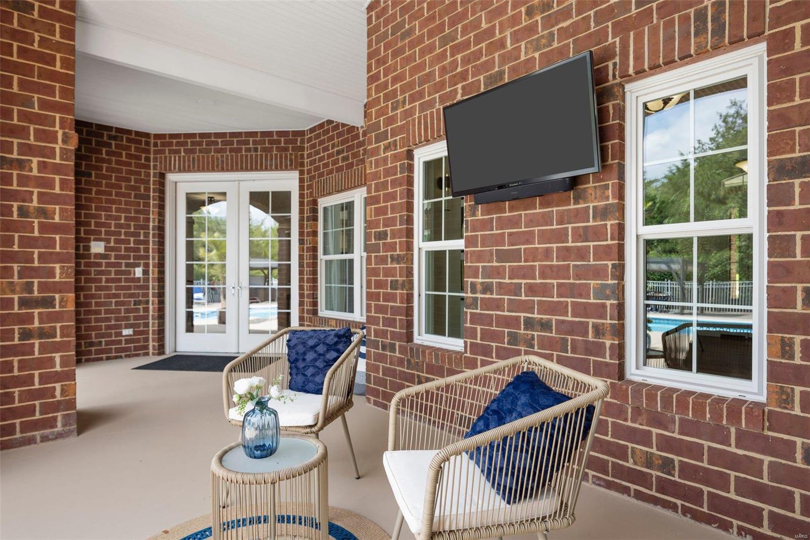 Cedar Pointe - Residential