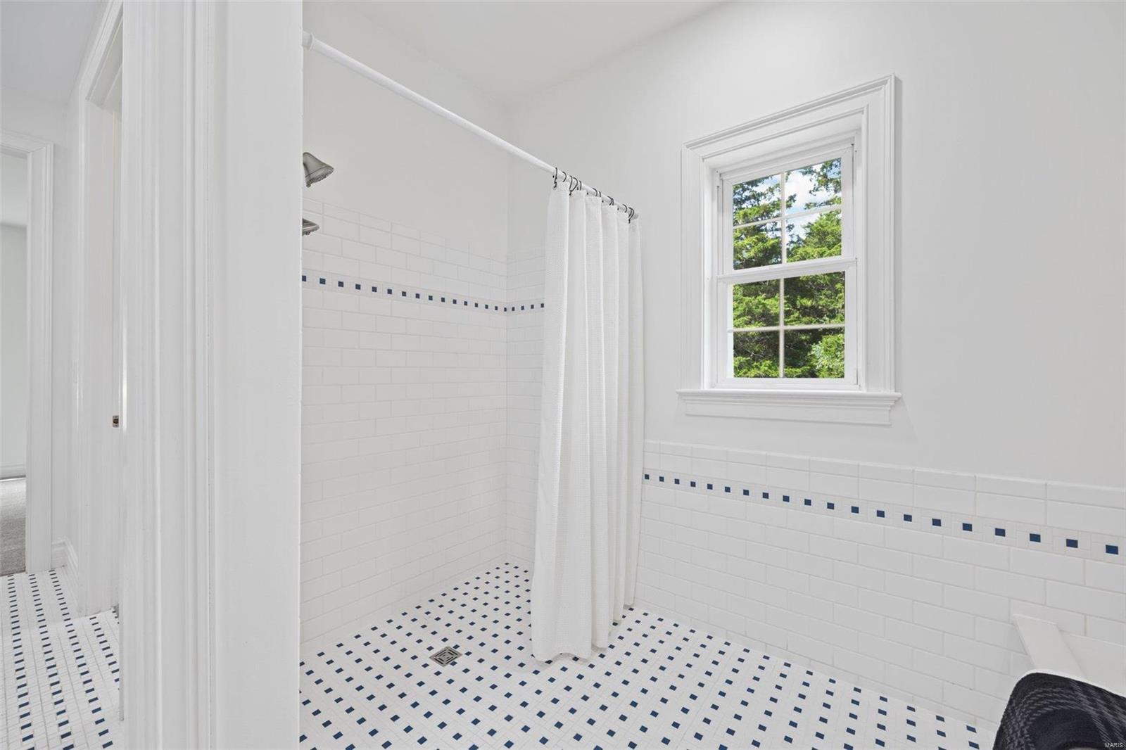 Cedar Pointe - Residential