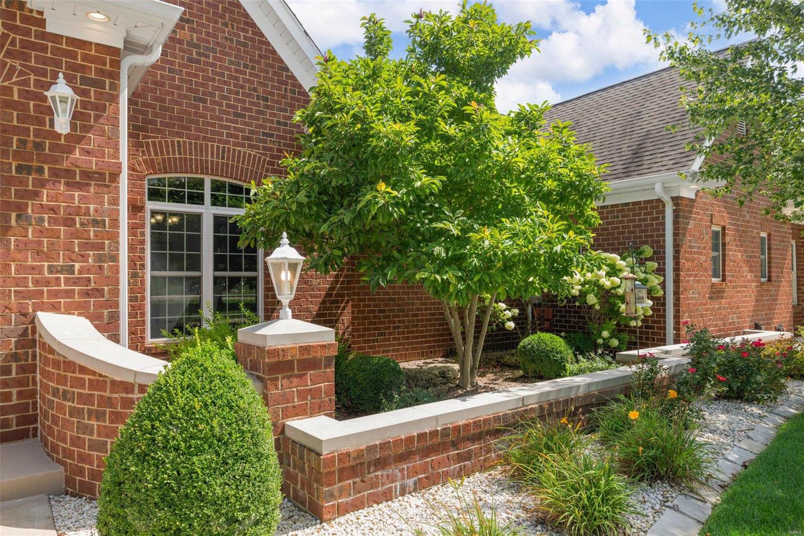 Cedar Pointe - Residential