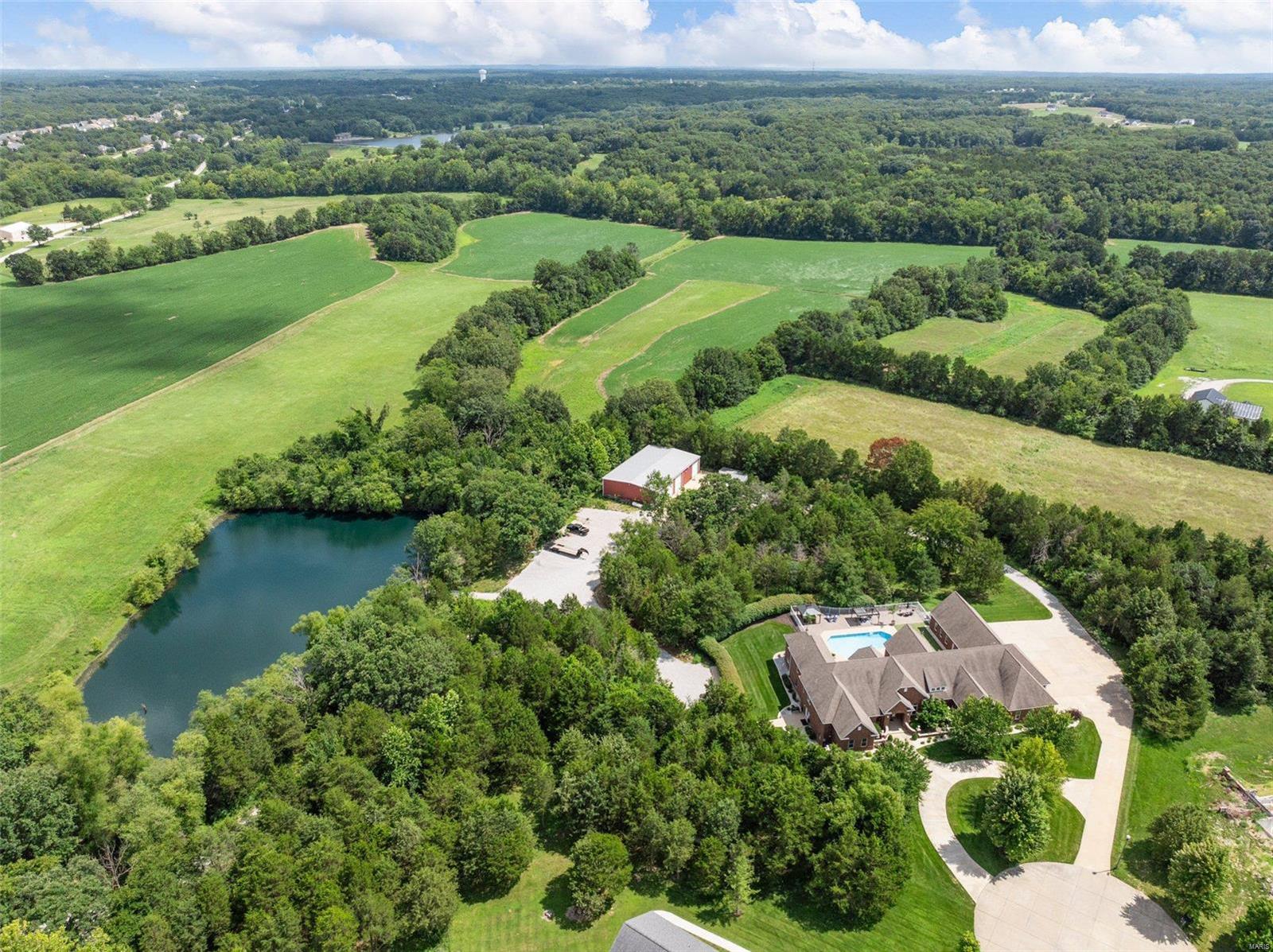 Cedar Pointe - Residential